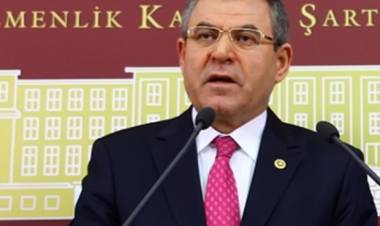 Kemal Zeybek : “Köylünün yetkileri alınıyor”