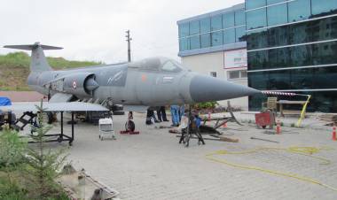 Orgeneral Faruk Cömert’in Uçağı Vezirköprü’de..