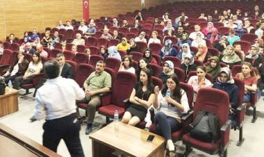 Kültür Merkezinde Okula Uyum Süreci Semineri...