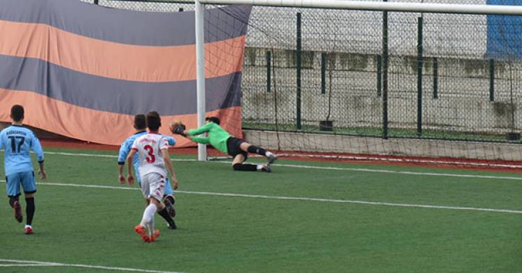 Vezirköprü Spor Yine Fark Attı 9-1