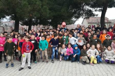 Mehmet Paşa İlkokulu “KUŞ EVİ” çalışmasını hayata geçirdi.