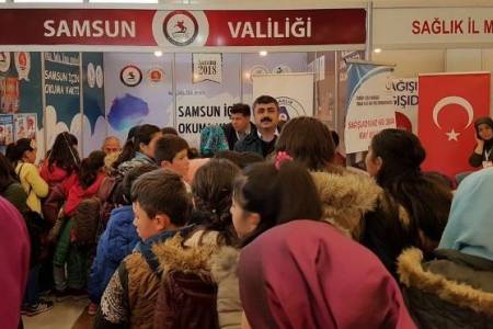 Karkucak Ortaokulu Öğrencileri Samsun Kitap Fuarında